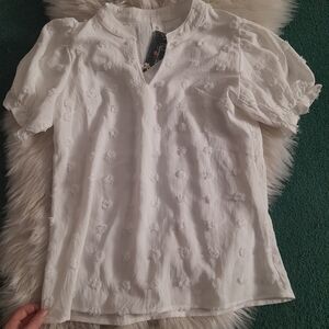 V neck Swiss dot top